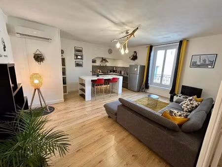 location meublée appartement 2 pièces 64 m² à marseille 1er (13001)  1 500 €