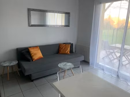 location meublée appartement 2 pièces 25 m² à gradignan (33170)  750 €