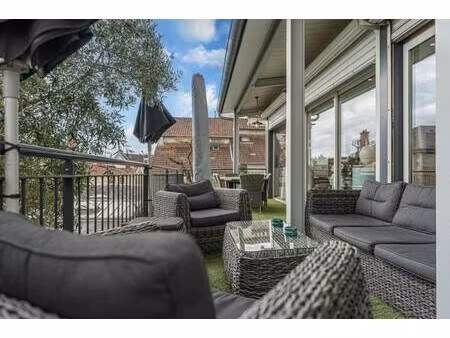 signature authentyck joshua chick