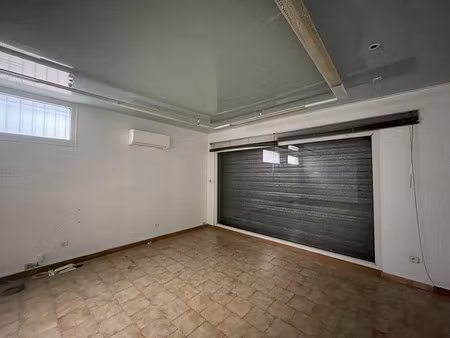 location locaux professionnels 35 m² à pollestres (66450)  528 €