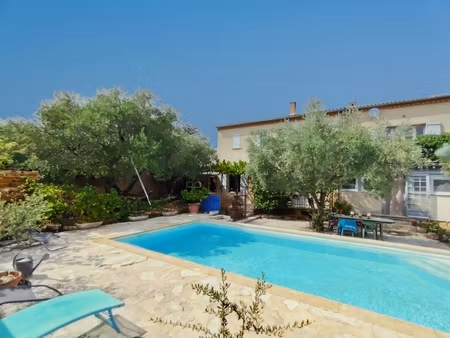 maison 9 pieces 245 m²