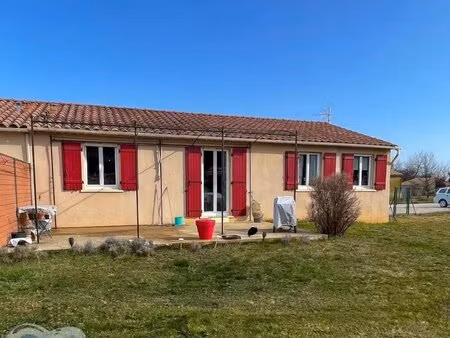 st christol maison jumeléé de 86 m² habitables sur terrain de 415 m²²