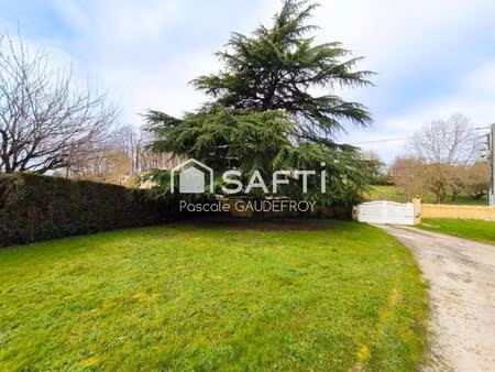 plain-pied  lumineux a avy (17800) !