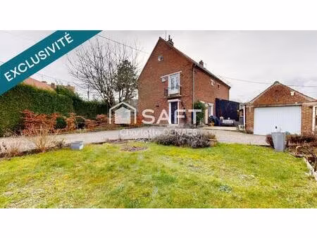on pose les meubles et on s'installe dans cette charmante maison située à blendecques (625