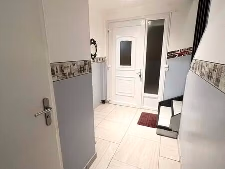 maison semi individuelle 4 chambres jardin garage