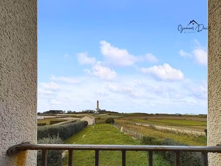 propriété avec vue panoramique mer et phare – deux habitations réunies en une  à l’île de 