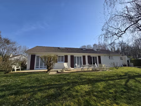 domaine de santeny - peuplier avec etage ! rare sur secteur