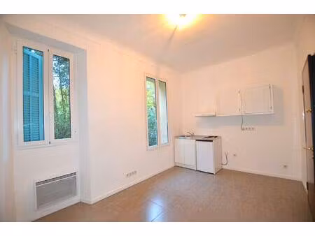 cannes  studio rénové dans maison bourgeois  proche des plages