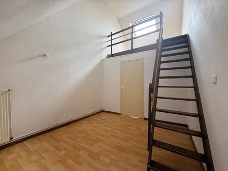 à louer bureau 14 85 m² – 320 € |lillers