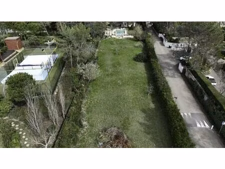 achat : terrain (06370)