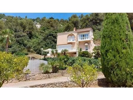 superbe propriété avec vue mer à villefranche-sur-mer