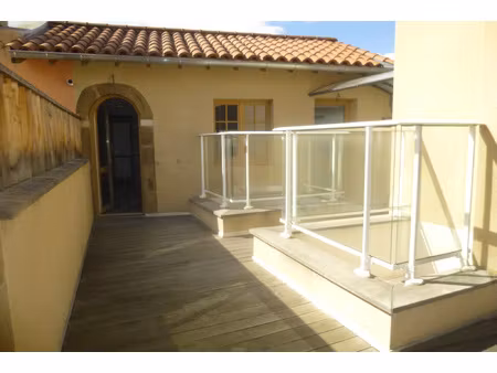 location appartement 3 pièces 126m² le puy en velay 43000