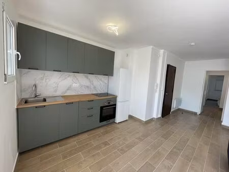 location appartement 2 pièces 45 m² à marseille 10 (13010)