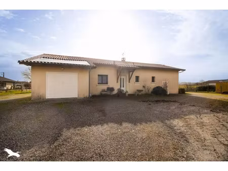 vente maison 4 pièces 93 m² à pomarez (40360)  185 000 €