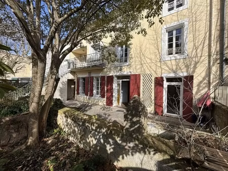 maison 10 pièces - 255 m²