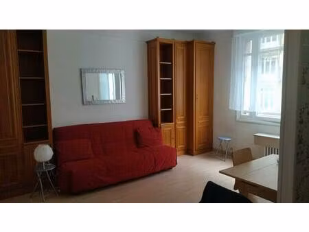 location appartement 1 pièce 25 m² à paris 7 (75007)