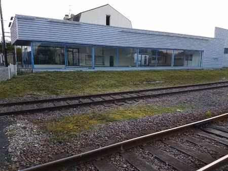 location local commercial 330m² bergerac 24100