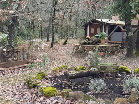 location appartement 3 pièces 51m² tourves 83170