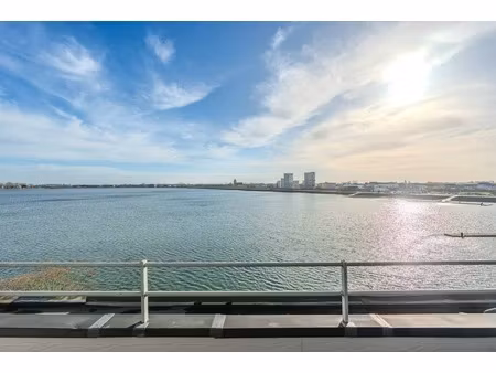 appartement te koop in oostende met 3 slaapkamers