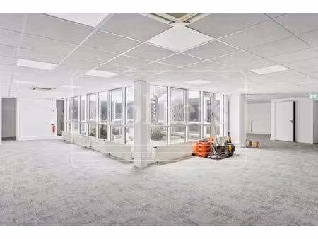 location bureau paris 75002