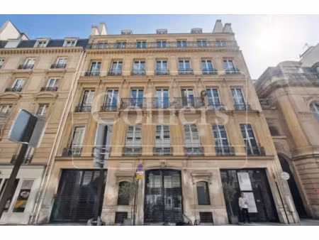 location bureau paris 75008