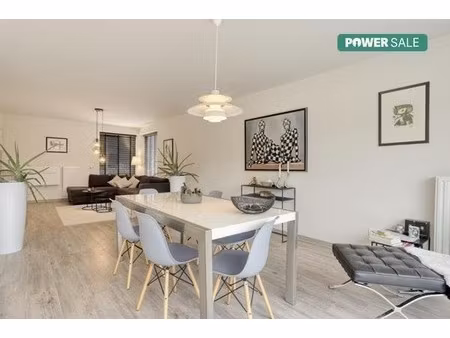 recente woning (2020) met 4 slaapkamers te koop in aartrijke