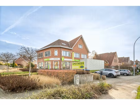 commercieel te koop in leuven met 3 slaapkamers