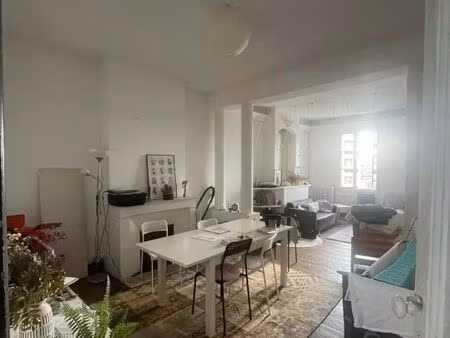 location appartement 4 pièces 120 m² à bordeaux (33000)