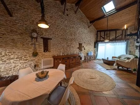 location maison 2 pièces 120 m² à saint-selve (33650)