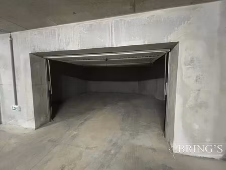 en vente garage-parking 23 m² – 22 500 € |romans-sur-isère