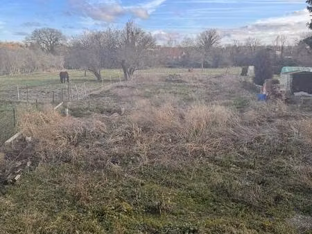 terrain constructible à vendre