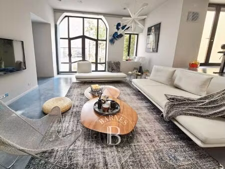 demeure de caractère de 320 m² – charme préservé et rénovation contemporaine au sud de...