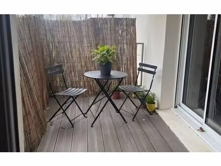 location appartement  m² t-2 à harfleur  600 €