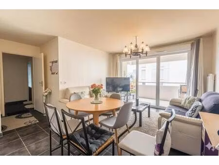 lormont t3 de 58m2 avec parking