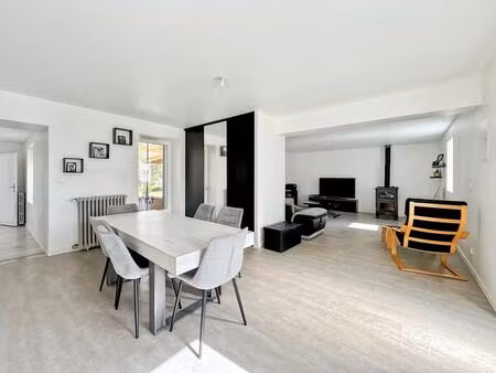 longère rénovée 2021  140 m² + terrain 6000 m² constructible