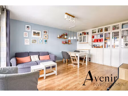 lyon 3 saxe-gambetta - appartement t3 de 70m2 - balcon et garage