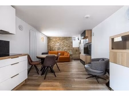 maison de ville rénovée dans le 18e