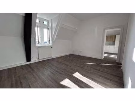 vente appartement 2 pièces à château-gontier (53200) : à vendre 2 pièces / 65m² château-go