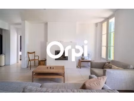 appartement carqueiranne 81.2 m² t-3 à vendre  385 000 €