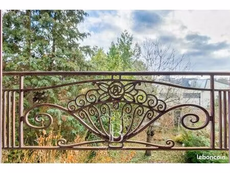 maison 7 pièces 142 m²