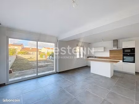 maison 6 pièces 106 m²