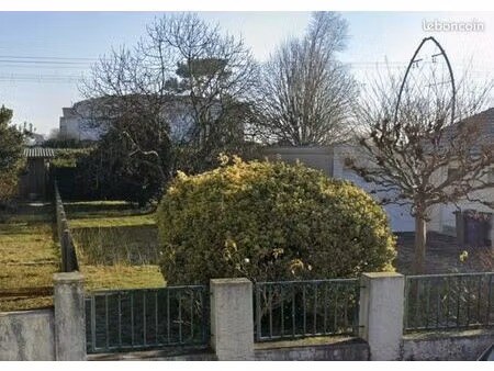 terrain 570 m² merignac