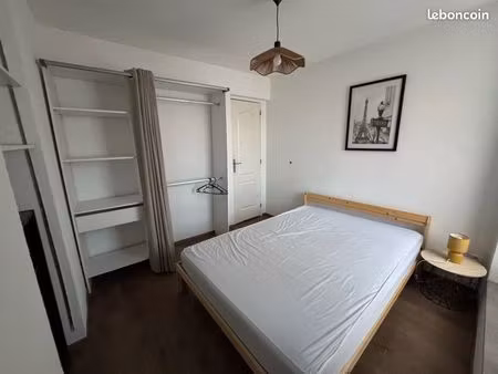 t2 rénové meublé centre vill