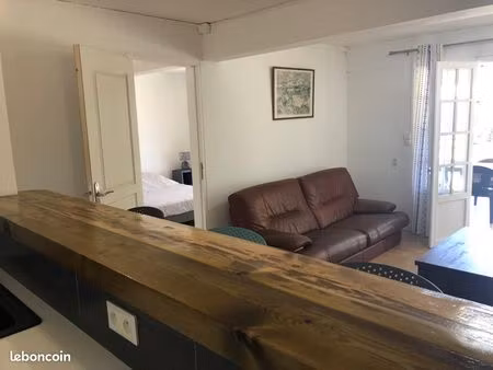 t2 50 m² avec grande terrasse