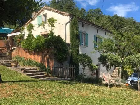 maison en pierre proche cahors