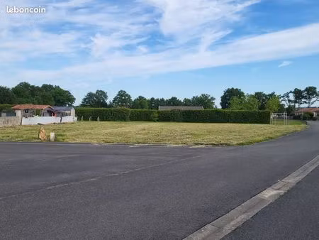 terrain a vendre vausseroux 79 420 1020m2