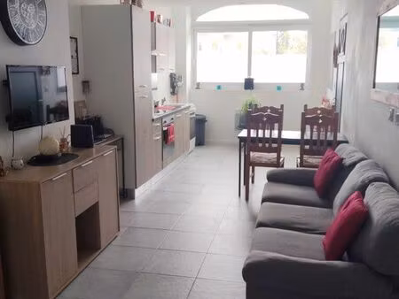 à louer appartement rdc sur denain place gambetta