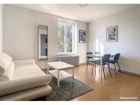 bel appartement t2 meublé