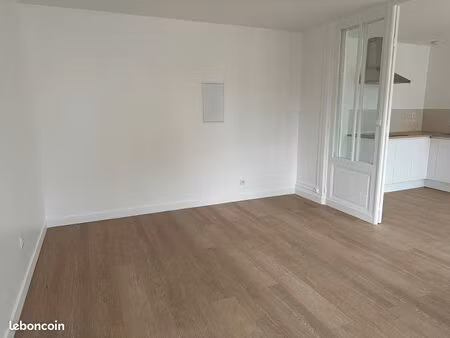 appartement 2 pièces 54 m²