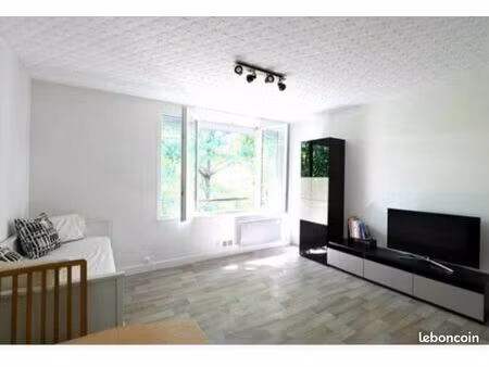 loue studio 31m2 châtillon
